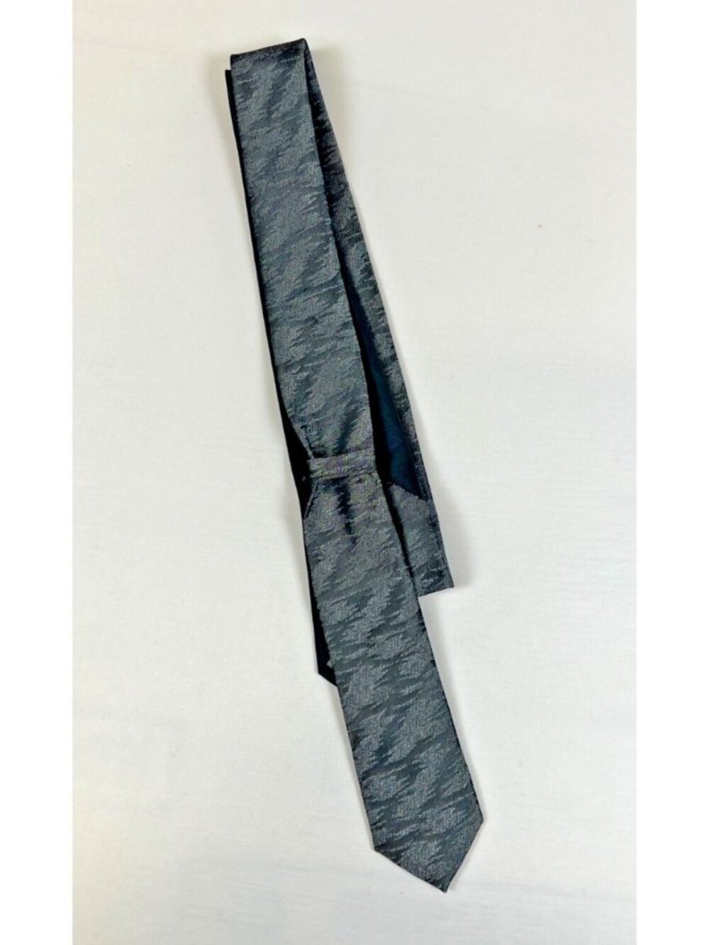 Armani Exchange Men's Black Silk Tie Textured Abstract Pattern Slim 2.5" Wide